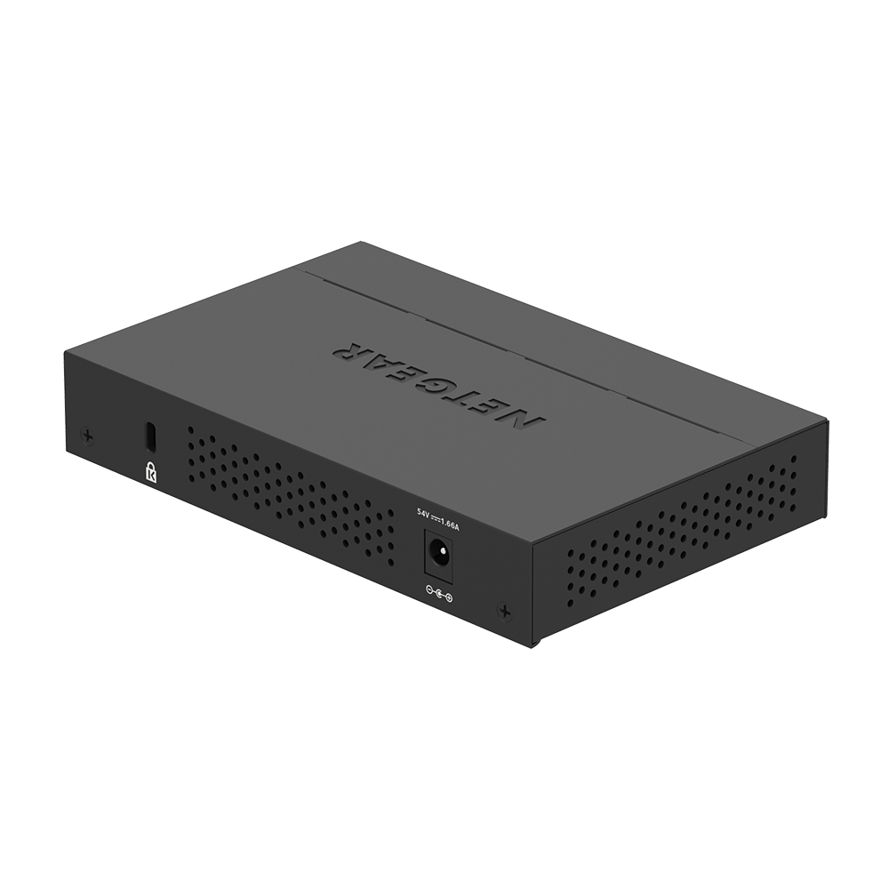 Netgear GS305PP 5-Port Gigabit Ethernet Unmanaged PoE+ Desktop Switch